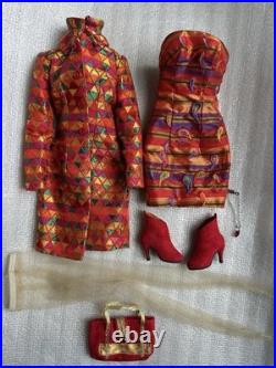 Tonner TYLER WENTWORTH 2004 MODERN MOSAIC 16 DOLL COMPLETE OUTFIT DRESS COAT