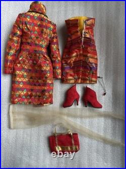 Tonner TYLER WENTWORTH 2004 MODERN MOSAIC 16 DOLL COMPLETE OUTFIT DRESS COAT