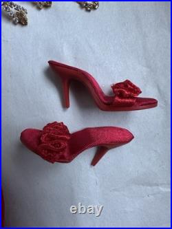 Tonner TYLER WENTWORTH 2005 RHAPSODY IN RED ASHLEIGH 16 FASHION DOLL OUTFIT LE