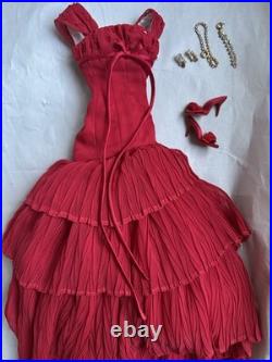 Tonner TYLER WENTWORTH 2005 RHAPSODY IN RED ASHLEIGH 16 FASHION DOLL OUTFIT LE