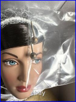 Tonner TYLER WENTWORTH 2005 S'PORTS THE ARTS SHAUNA 16 FASHION DOLL NEW NIB LE Tonner TYLER WENTWORTH 2005 S'PORTS THE ARTS SHAUNA 16 FASHION DOLL NEW NIB LE