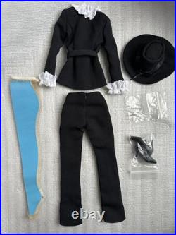 Tonner TYLER WENTWORTH 2006 DREAMGIRLS DEENA JONES CAREER WOMAN 16 DOLL OUTFIT