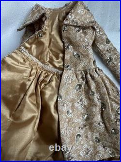Tonner TYLER WENTWORTH 2006 HOLIDAY TREASURE 16 FASHION DOLL DRESS COAT OUTFIT