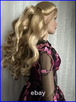 Tonner TYLER WENTWORTH 2006 LONDON FASHION DOLL FESTIVAL 16 WEST END OPENING LE
