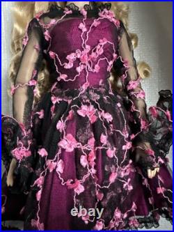 Tonner TYLER WENTWORTH 2006 LONDON FASHION DOLL FESTIVAL 16 WEST END OPENING LE