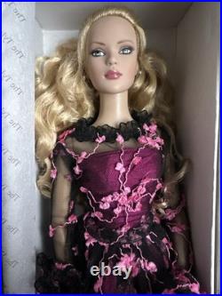 Tonner TYLER WENTWORTH 2006 LONDON FASHION DOLL FESTIVAL 16 WEST END OPENING LE
