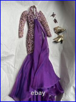 Tonner TYLER WENTWORTH 2006 SMOLDERING SEDUCTION DAPHNE 16 Doll OUTFIT LE 250