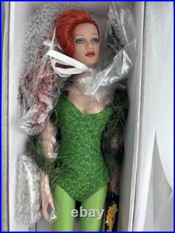Tonner TYLER WENTWORTH 2007 DC STARS COLLECTION POISON IVY 16 Fashion Doll +Box