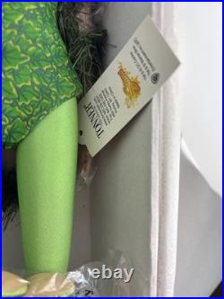 Tonner TYLER WENTWORTH 2007 DC STARS COLLECTION POISON IVY 16 Fashion Doll +Box