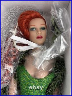 Tonner TYLER WENTWORTH 2007 DC STARS COLLECTION POISON IVY 16 Fashion Doll +Box