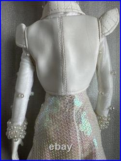 Tonner TYLER WENTWORTH 2007 MOONGLOW LUNA 16 DRESSED Fashion Doll BW Body LE100 Tonner TYLER WENTWORTH 2007 MOONGLOW LUNA 16 DRESSED Fashion Doll BW Body LE100