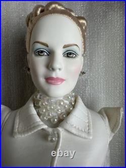 Tonner TYLER WENTWORTH 2007 MOONGLOW LUNA 16 DRESSED Fashion Doll BW Body LE100 Tonner TYLER WENTWORTH 2007 MOONGLOW LUNA 16 DRESSED Fashion Doll BW Body LE100