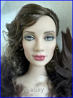 Tonner TYLER WENTWORTH 2008 ANGELINA EN CHOCOLAT 16 DRESSED FASHION DOLL LE 500