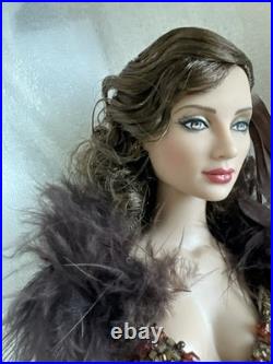 Tonner TYLER WENTWORTH 2008 ANGELINA EN CHOCOLAT 16 DRESSED FASHION DOLL LE 500