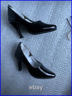 Tonner TYLER WENTWORTH 2009 GET SMART AGENT 99 16 Fashion DOLL WHITE OUTFIT