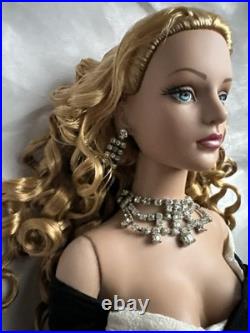 Tonner TYLER Wentworth 2005 IMPERIALE SYDNEY CHASE 16 DRESSED Doll LE 500