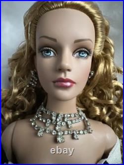Tonner TYLER Wentworth 2005 IMPERIALE SYDNEY CHASE 16 DRESSED Doll LE 500