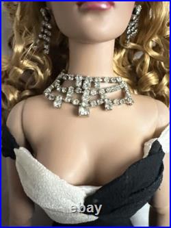 Tonner TYLER Wentworth 2005 IMPERIALE SYDNEY CHASE 16 DRESSED Doll LE 500