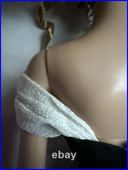 Tonner TYLER Wentworth 2005 IMPERIALE SYDNEY CHASE 16 DRESSED Doll LE 500