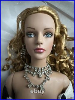 Tonner TYLER Wentworth 2005 IMPERIALE SYDNEY CHASE 16 DRESSED Doll LE 500