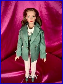 Tonner Theatre de la Mode Ensemble Sport Doll LE 3000 Green Suit Tyler 16 NIB