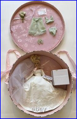 Tonner Tiny Kitty Collier 10 Forever Yours Blonde Doll Complete Hat Box NRFB