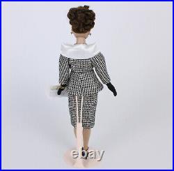 Tonner Tiny Kitty Collier 10 SHARPLY SUITED KT1303 MIB complete 2003 LE of 2000