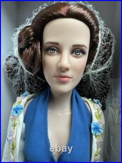 Tonner Twilight Movie BELLA SWAN TURN ME 15 Prom Outfit Amazon Exclusive Doll