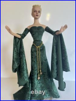 Tonner Tyler 14-Piece Outfit Bundle for 16 Fashion Dolls Includes Tonner Brand