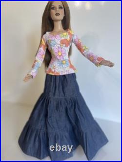 Tonner Tyler 14-Piece Outfit Bundle for 16 Fashion Dolls Includes Tonner Brand
