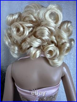 Tonner Tyler 2005 PARIS FASHION DOLL FESTIVAL CHANTILLY CHARMANT DAPHNE LE 150