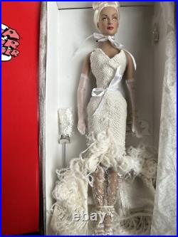 Tonner Tyler Brenda Starr 2004 Collection PLATINUM PANACHE DAPHNE 16 Doll NRFB
