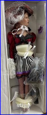 Tonner Tyler DARK MISTRESS 2013 Sinister Circus 16 Doll NRFB LE 200
