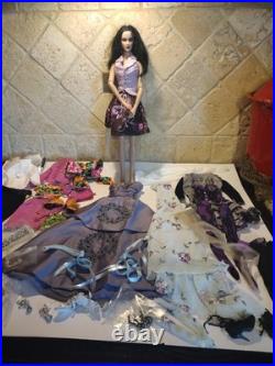 Tonner Tyler/ Devereax 16 199/2008 Doll Several Outfits And Customs