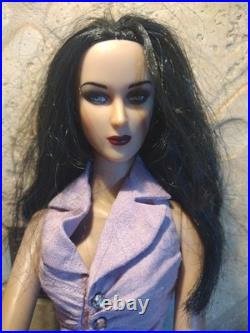 Tonner Tyler/ Devereax 16 199/2008 Doll Several Outfits And Customs