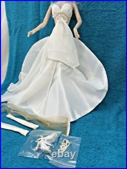 Tonner Tyler Doll Breathless Brenda Starr Torch Song Goddess Complete-no Doll