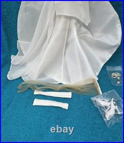 Tonner Tyler Doll Breathless Brenda Starr Torch Song Goddess Complete-no Doll