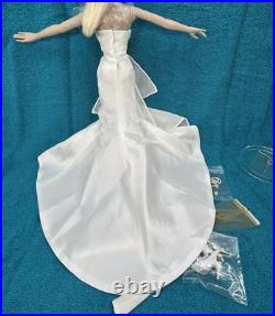 Tonner Tyler Doll Breathless Brenda Starr Torch Song Goddess Complete-no Doll