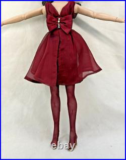 Tonner Tyler Doll Kir Royale 2008 Outfit Only Complete Displayed Briefly