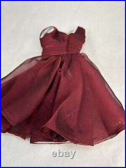 Tonner Tyler Doll Kir Royale 2008 Outfit Only Complete Displayed Briefly