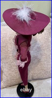 Tonner Tyler HOLLYWOOD LEGENDS MAD ABOUT THE HAT JOAN CRAWFORD 16 DOLL withBox