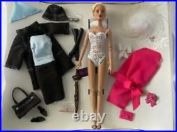 Tonner Tyler REGINA WENTWORTH 2005 UFDC Convention SET 16 DOLL & OUTFITS NRFB