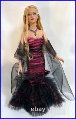 Tonner Tyler Sydney Metro Glamour 16 Fashion Doll MetroDolls Excl LE 300