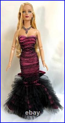 Tonner Tyler Sydney Metro Glamour 16 Fashion Doll MetroDolls Excl LE 300