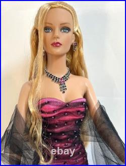 Tonner Tyler Sydney Metro Glamour 16 Fashion Doll MetroDolls Excl LE 300