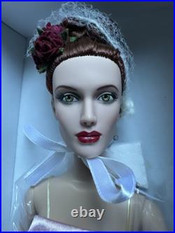Tonner Tyler TDLM ANTOINETTE 2013 Collection ELEGANCE #93 Gina 16 Doll NEW NRFB
