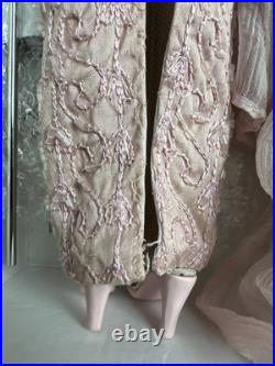 Tonner Tyler Wentworth 2001 Collection STANDING OVATION 16 Fashion Doll LE 1500 Tonner Tyler Wentworth 2001 Collection STANDING OVATION 16 Fashion Doll LE 1500