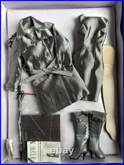Tonner Tyler Wentworth 2001 METRO CHIC 16 Fashion Doll Clothes Outfit NEW NRFB