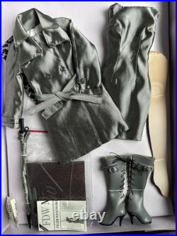 Tonner Tyler Wentworth 2001 METRO CHIC 16 Fashion Doll Clothes Outfit NEW NRFB