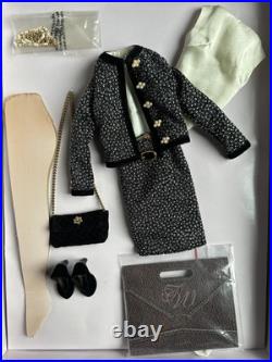 Tonner Tyler Wentworth 2001 TAILLEUR CLASSIQUE 16 Fashion Doll Outfit NEW NRFB